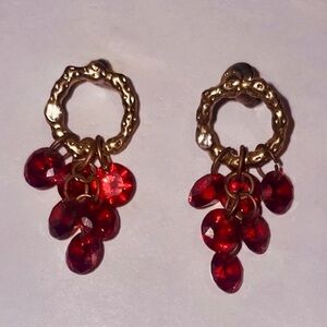 *RARE*Vintage Ruby Red Gothic Gemstone Dangle Earring Set Gold/Classic DMND